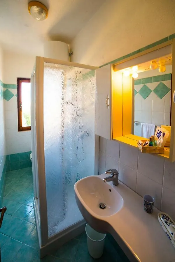 Saraceno Appartamenti Giglio Porto Apartment