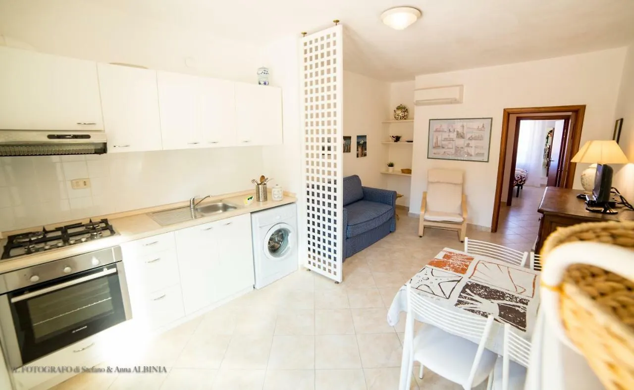 Apartment Saraceno Appartamenti Giglio Porto Italy