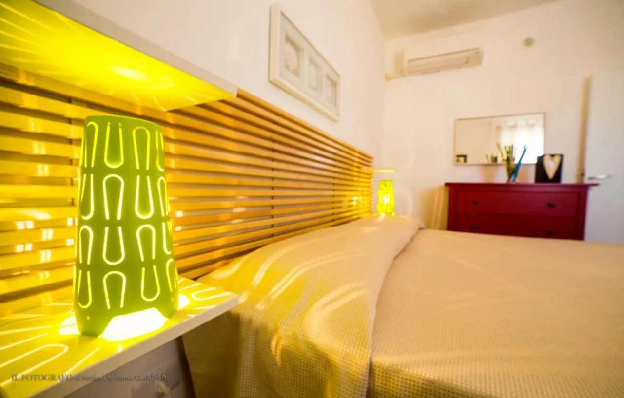 Apartment Saraceno Appartamenti Giglio Porto